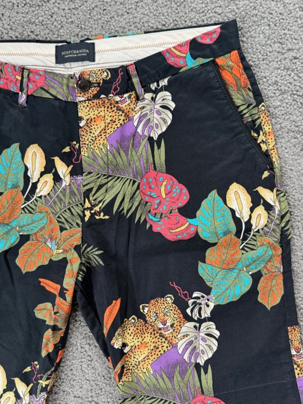 Scotch & Soda Multicolor Tropical Leopard Shorts -Men's Size W 31 - Excel. Cond. - Picture 2 of 13